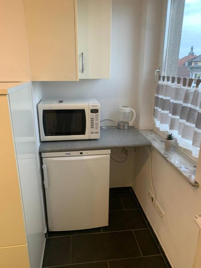 Mainpark Apartment 4 Schlafzimmer Bis Zu 10 Personen Direkt Ueber Aschaffapartment Bei Aschaffenburg Mainaschaff Εξωτερικό φωτογραφία
