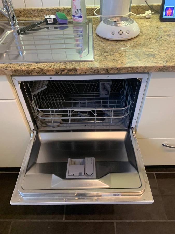 Mainpark Apartment 4 Schlafzimmer Bis Zu 10 Personen Direkt Ueber Aschaffapartment Bei Aschaffenburg Mainaschaff Εξωτερικό φωτογραφία